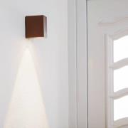 Rustbrun udendørs LED væglampe Tavi, højde 9,5 cm
