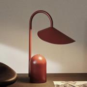 ferm LIVING LED-bordlampe Arum, rød, dæmpbar, IP44