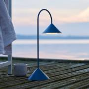FRANDSEN LED-batteridrevet bordlampe Grasp, petrol, 47 cm, metal