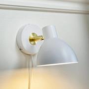 Dyberg Larsen væglampe Lilje, hvid, Ø 16 cm, metal