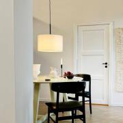 Dyberg Larsen Pendellampe Calix, højde 50 cm, naturhvid