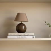 Globen Lighting LED-batteridrevet bordlampe Iris 16, brun, tekstil