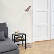 Dyberg Larsen Gulvlampe DL12, beige/messing, 139 cm, metal