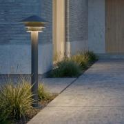 Lucande LED-gadelampe Montaro, 110 cm, antracit, IP54