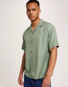 Jack & Jones Jprccaaron Tencel Resort Shirt S/S Kortærmede skjorter Li...