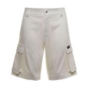Hvide Shorts til et stilfuldt look