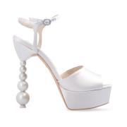 ‘Natalia’ sandaler med dekorativ hæl