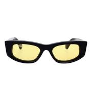 Solbriller med uregelmæssigt design og gule linser