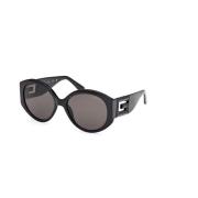 Sorte solbriller med røgfarvede linser