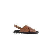 Brune læder krydsede rem sandaler