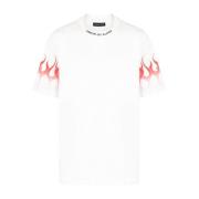 Hvid T-shirt med flammeprint