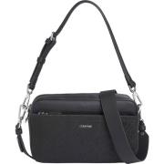 Elegant Crossbody Taske Must