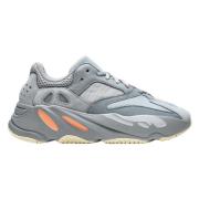 Begrænset Udgave Yeezy Boost 700 V2 Inertia