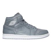 Cool Grey Retro Mid Limited Edition