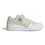 Forum Low Sneakers