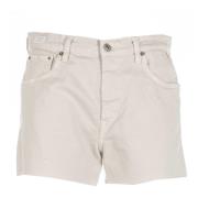 Beige Butter Shorts Casual Stil