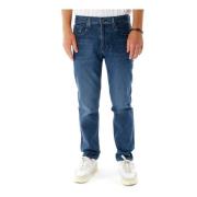 Tapered Fit Jeans