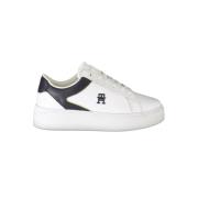 Hvide polyester sneakers med kontrastdetaljer