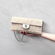 Pre-owned Canvas chanel-tasker