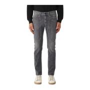 Slim Fit Denim Jeans med Patches