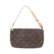 Pre-owned Canvas louis-vuitton-tasker