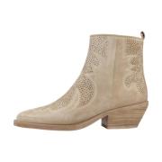 Western Style Cowboy Boots