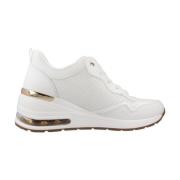 Air Hotter Sneakers