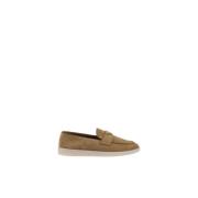 Suede Almond Toe Loafers med Kontrasterende Sål