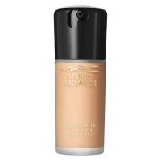 MAC Studio Radiance Serum-Powered Foundation NW20 30 ml