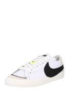 Nike Sportswear Sneaker low 'Blazer 77 Jumbo'  ecru / sort / hvid