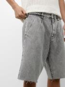 Pull&Bear Jeans med lægfolder  grey denim