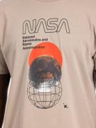 ALPHA INDUSTRIES Bluser & t-shirts 'NASA Orbit'  sand / blandingsfarve...