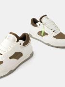 Bershka Sneaker low  brun / hvid