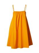 TOPSHOP Sommerkjole  orange