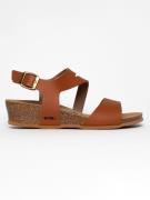 Bayton Sandaler med rem 'Reus'  camel / guld