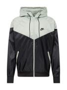 Nike Sportswear Sportsjakke 'Heritage Essentials'  pastelgrøn / sort