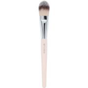 By Lyko Flat Foundation Brush