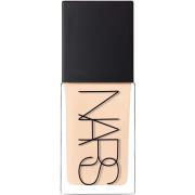NARS   Light Reflecting Foundation Mont Blanc