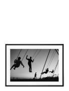 Poster Silhouette Swing Democratic Gallery Black