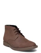 Atticuslthigtx Clarks Brown