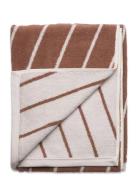 Raita Towel - 70X140 Cm OYOY Living Design Brown
