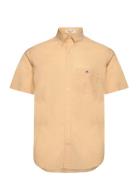 Reg Poplin Ss Shirt GANT Yellow
