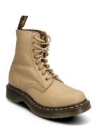 1460 Pascal Savannah Tan Virginia Dr. Martens Beige