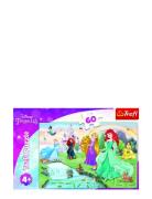 Trefl 60 Bit Disney Princess Trefl Patterned