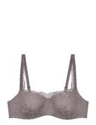 Body Make-Up Illusion Lace Balc T Triumph Grey