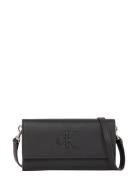 Sculpted Long Fold Strap Deboss Calvin Klein Black