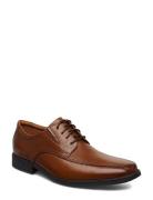 Tilden Walk Clarks Brown