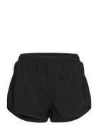 Women Core Split Shorts Newline Black