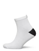 Core Sock Newline White