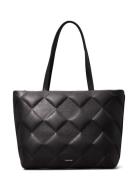 Diamond Quilt Medium Shopper Calvin Klein Black